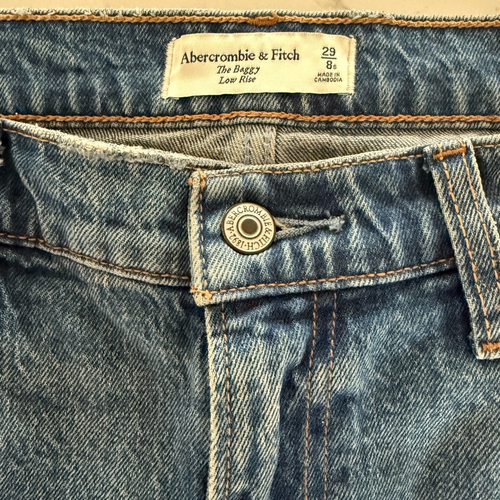 Abercrombie Baggy Low Rise Size 29/8S - Picture 5 of 6